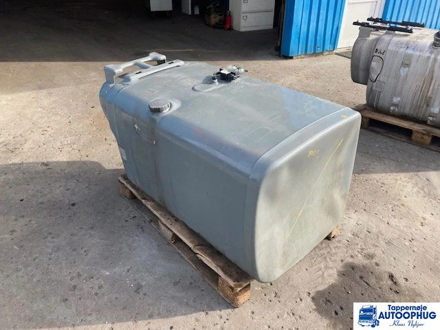 Scania fuel tank 610 liter Scania 2132702 - Brændstoftank for Lastbil: billede 3 Scania fuel tank 610 liter Scania 2132702 - Brændstoftank for Lastbil: billede 3