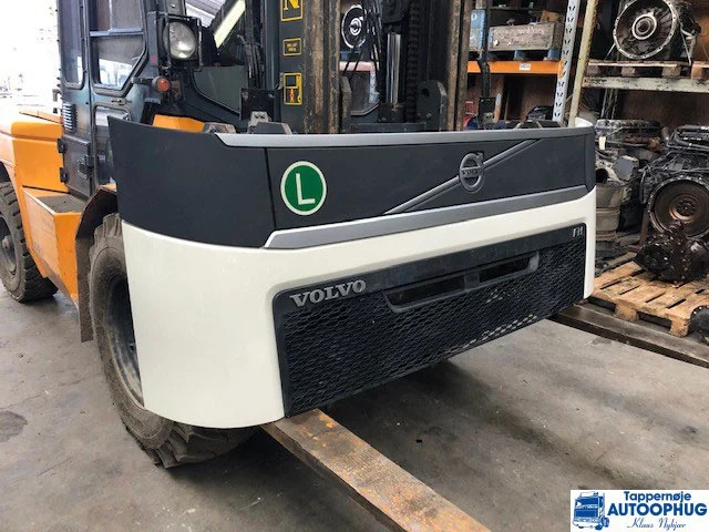 Volvo FH4 Komplet front OEM 82360122 / 821547773 - Karosseri og udvendig for Lastbil: billede 1 Volvo FH4 Komplet front OEM 82360122 / 821547773 - Karosseri og udvendig for Lastbil: billede 1