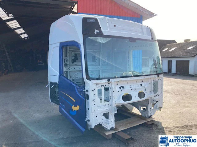 Volvo FH4 førerhus / cabine / CAP HI 215 (Kopier) - Førerhus og interiør for Lastbil: billede 1 Volvo FH4 førerhus / cabine / CAP HI 215 (Kopier) - Førerhus og interiør for Lastbil: billede 1