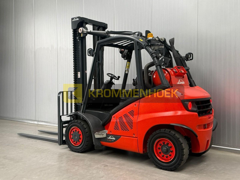Linde H 40 T-02 - Gas gaffeltruck: billede 3 Linde H 40 T-02 - Gas gaffeltruck: billede 3