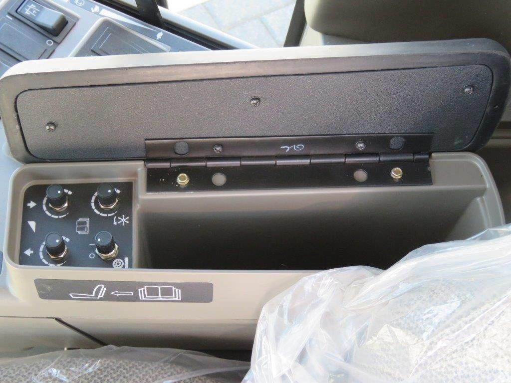 Førerhus for Entreprenørmaskin Case AFX: billede 22 Førerhus for Entreprenørmaskin Case AFX: billede 22