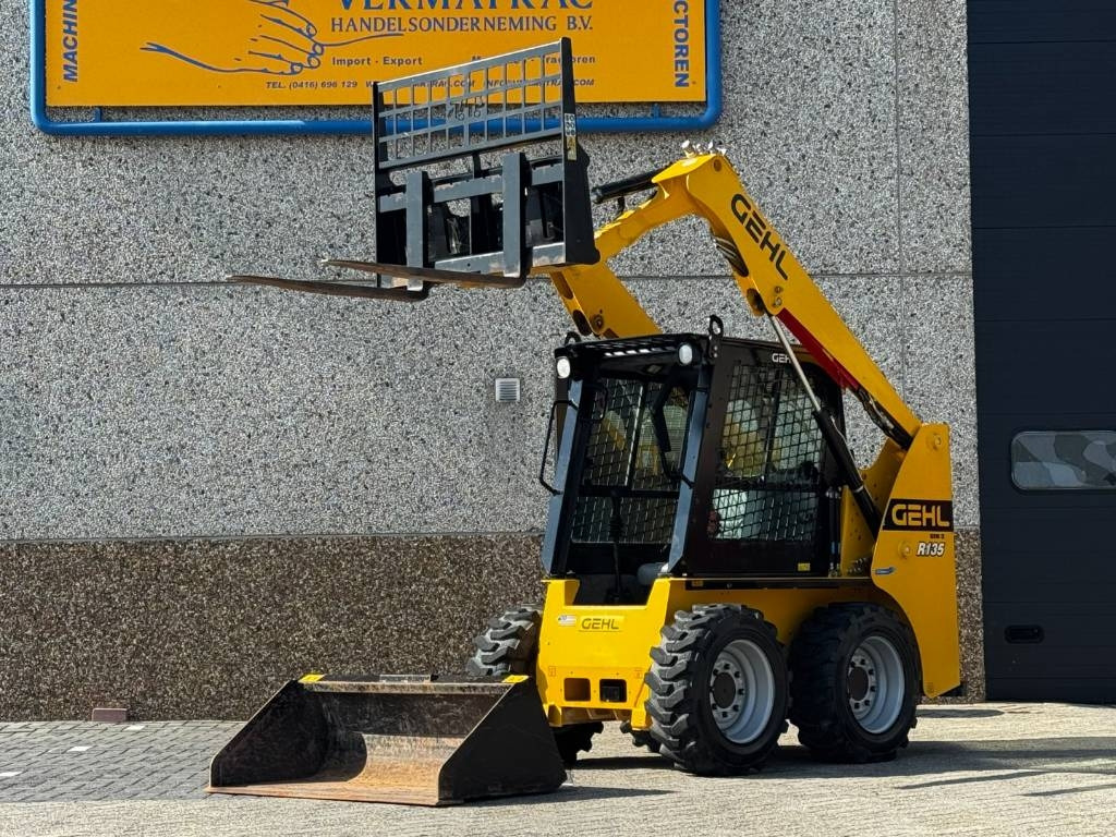 Gehl R135 / Manitou 1350R Skid Steer, 2022 - Skridstyret minilæsser: billede 1 Gehl R135 / Manitou 1350R Skid Steer, 2022 - Skridstyret minilæsser: billede 1