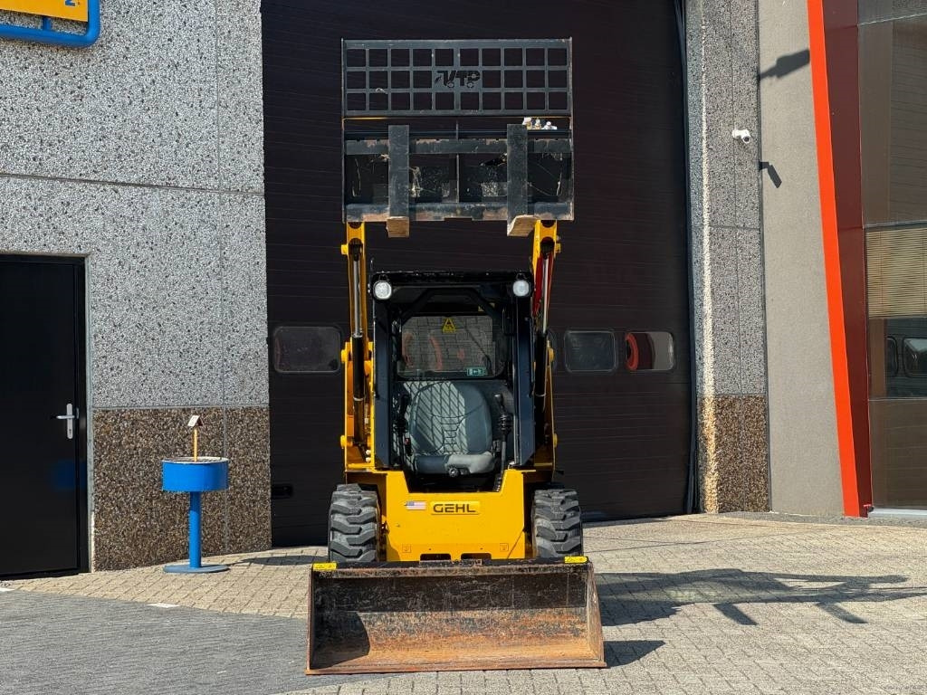 Gehl R135 / Manitou 1350R Skid Steer, 2022 - Skridstyret minilæsser: billede 3 Gehl R135 / Manitou 1350R Skid Steer, 2022 - Skridstyret minilæsser: billede 3