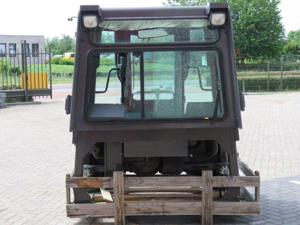 Førerhus for Entreprenørmaskin New Holland CE: billede 8