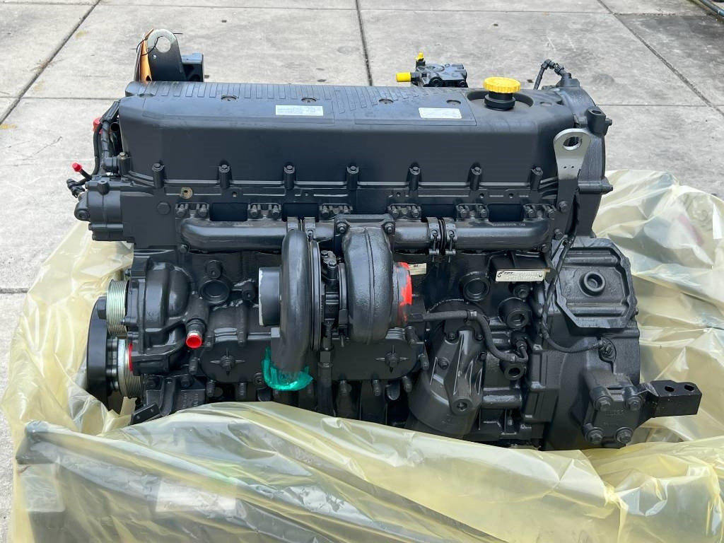 New Holland Engine - FPT Cursor 9 - F2CE9684A  - Motor for Landbrugsmaskine: billede 4 New Holland Engine - FPT Cursor 9 - F2CE9684A  - Motor for Landbrugsmaskine: billede 4