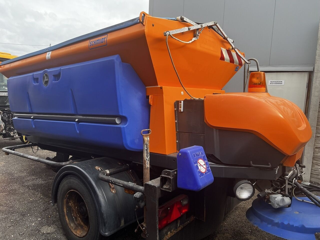 Schmidt Przyczepka 3,5m3 - Sand-/ Saltspreder: billede 3 Schmidt Przyczepka 3,5m3 - Sand-/ Saltspreder: billede 3