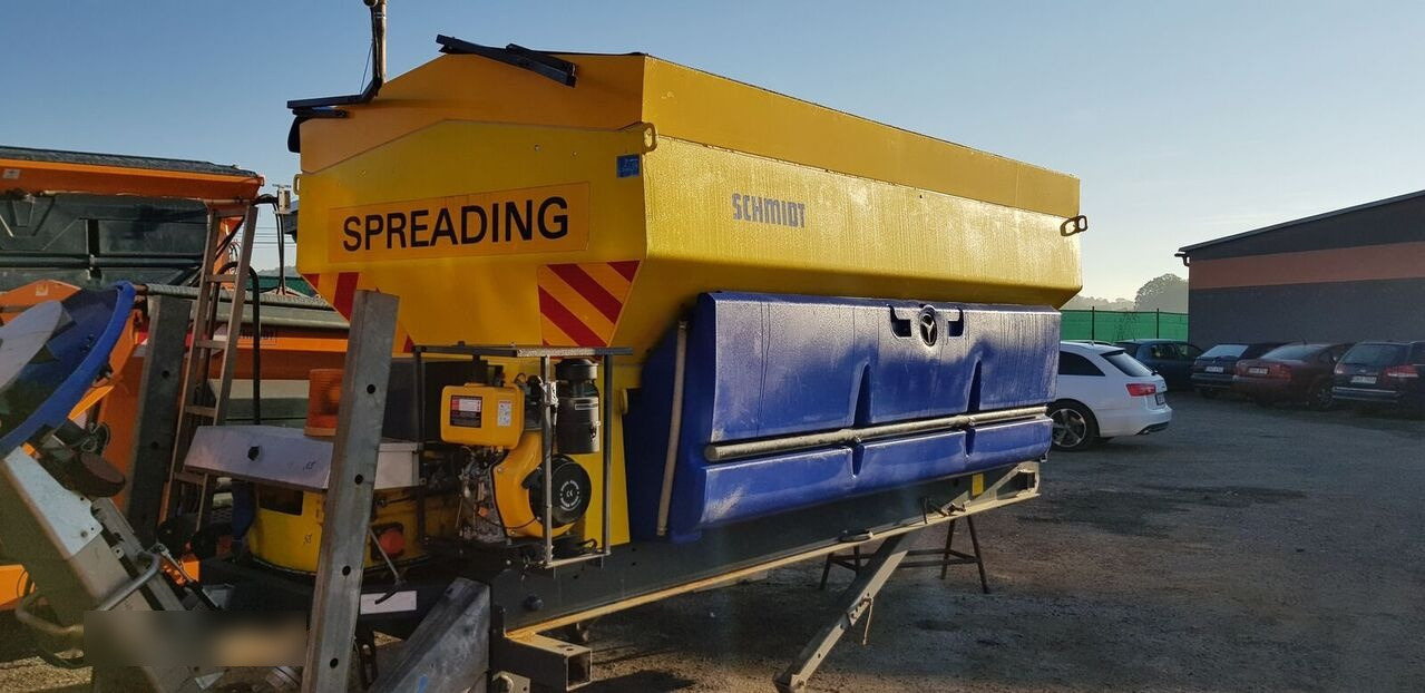 Schmidt STRATOS - Sand-/ Saltspreder for Utility/ Speciel maskine: billede 2 Schmidt STRATOS - Sand-/ Saltspreder for Utility/ Speciel maskine: billede 2