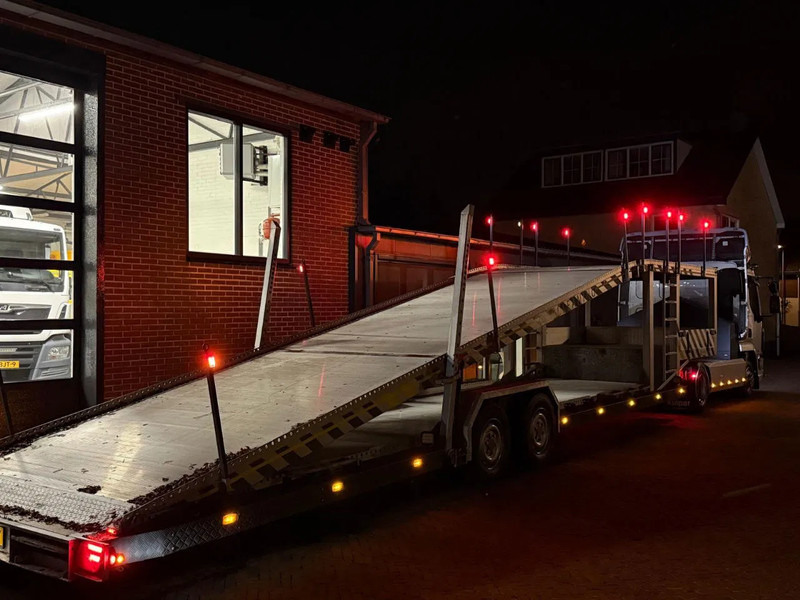 DAF LF 230 Autotransporter Showtruck 4/5 Lader 3 Seats Camera - Biltransportør lastbil: billede 2 DAF LF 230 Autotransporter Showtruck 4/5 Lader 3 Seats Camera - Biltransportør lastbil: billede 2