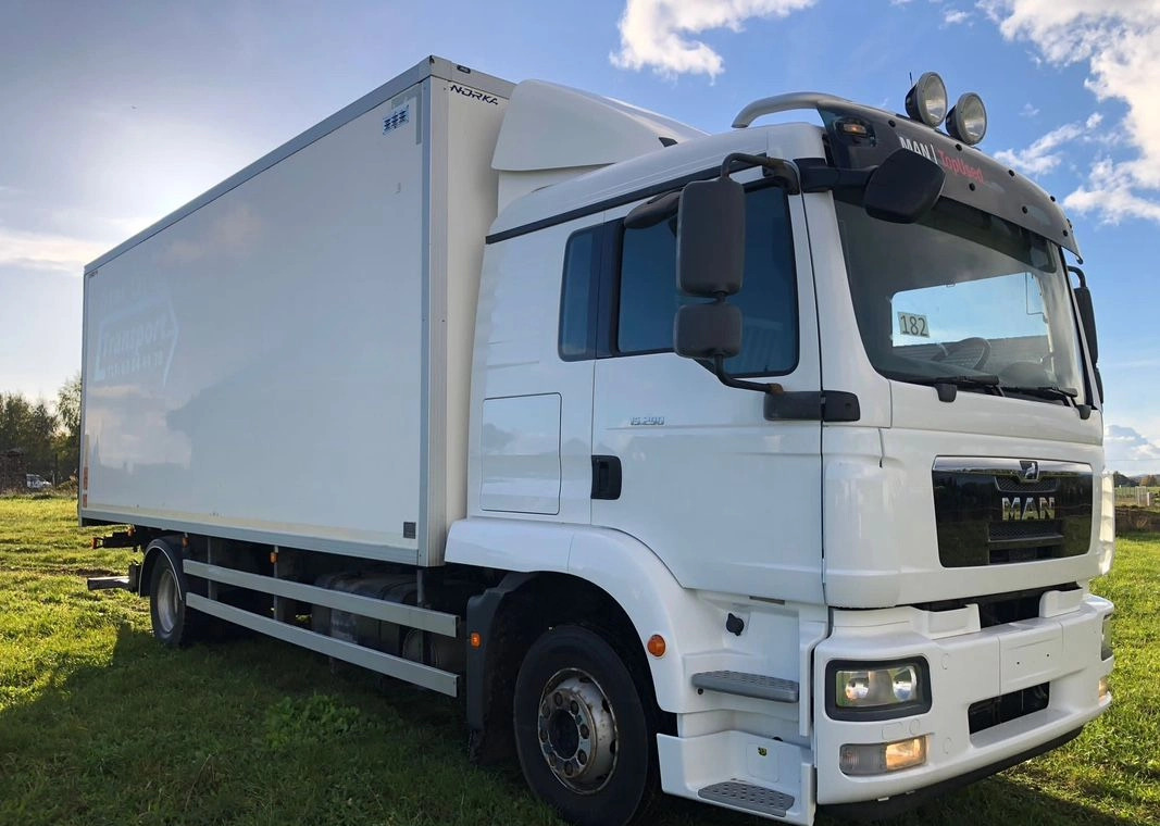 MAN 15.290 Winda Bok otwierany 18 Palet - Isotermisk lastbil: billede 5 MAN 15.290 Winda Bok otwierany 18 Palet - Isotermisk lastbil: billede 5