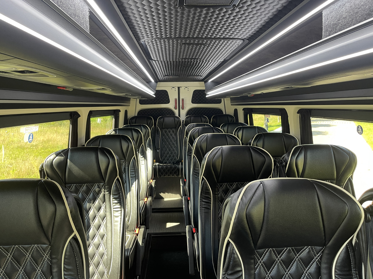 Leje en MERCEDES-BENZ SPRINTER 519 CDI (MB BUSPERFECT) MERCEDES-BENZ SPRINTER 519 CDI (MB BUSPERFECT): billede 42 Leje en MERCEDES-BENZ SPRINTER 519 CDI (MB BUSPERFECT) MERCEDES-BENZ SPRINTER 519 CDI (MB BUSPERFECT): billede 42