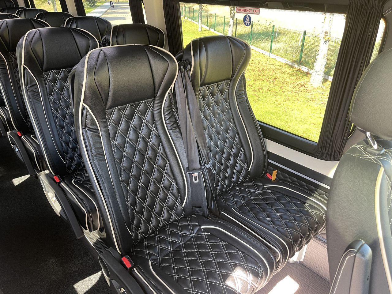 Leje en MERCEDES-BENZ SPRINTER 519 CDI (MB BUSPERFECT) MERCEDES-BENZ SPRINTER 519 CDI (MB BUSPERFECT): billede 35 Leje en MERCEDES-BENZ SPRINTER 519 CDI (MB BUSPERFECT) MERCEDES-BENZ SPRINTER 519 CDI (MB BUSPERFECT): billede 35