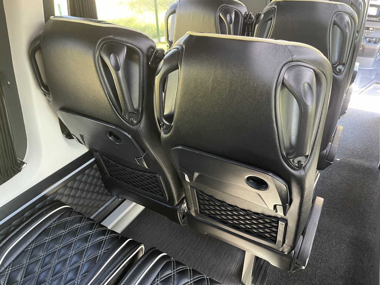 Leje en MERCEDES-BENZ SPRINTER 519 CDI (MB BUSPERFECT) MERCEDES-BENZ SPRINTER 519 CDI (MB BUSPERFECT): billede 49 Leje en MERCEDES-BENZ SPRINTER 519 CDI (MB BUSPERFECT) MERCEDES-BENZ SPRINTER 519 CDI (MB BUSPERFECT): billede 49