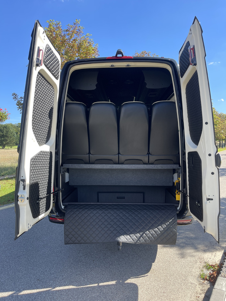 Leje en MERCEDES-BENZ SPRINTER 519 CDI (MB BUSPERFECT) MERCEDES-BENZ SPRINTER 519 CDI (MB BUSPERFECT): billede 21 Leje en MERCEDES-BENZ SPRINTER 519 CDI (MB BUSPERFECT) MERCEDES-BENZ SPRINTER 519 CDI (MB BUSPERFECT): billede 21