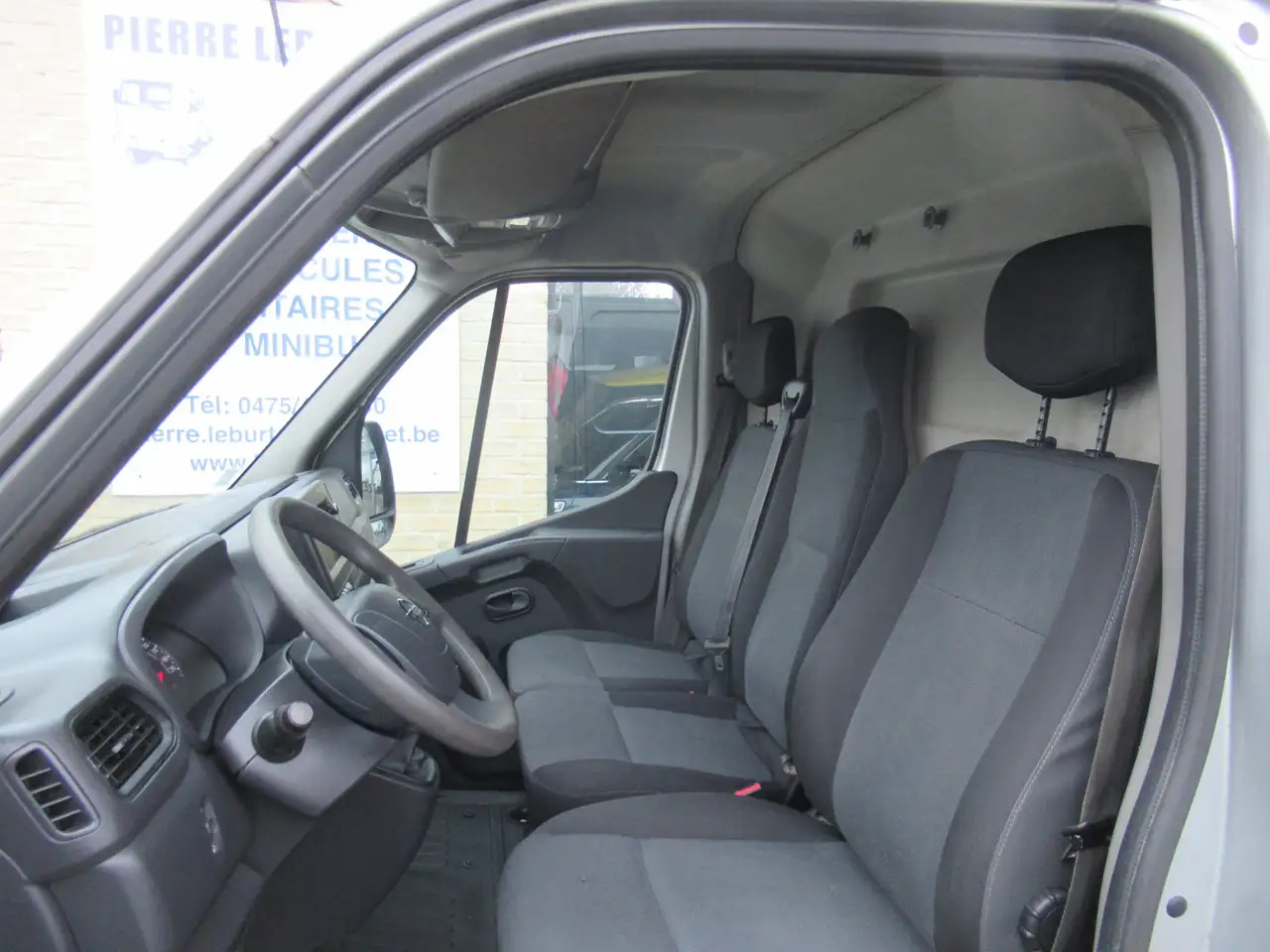 Nissan Interstar L2H2 clim navi 16500€+tva/btw - Varevogn: billede 5 Nissan Interstar L2H2 clim navi 16500€+tva/btw - Varevogn: billede 5