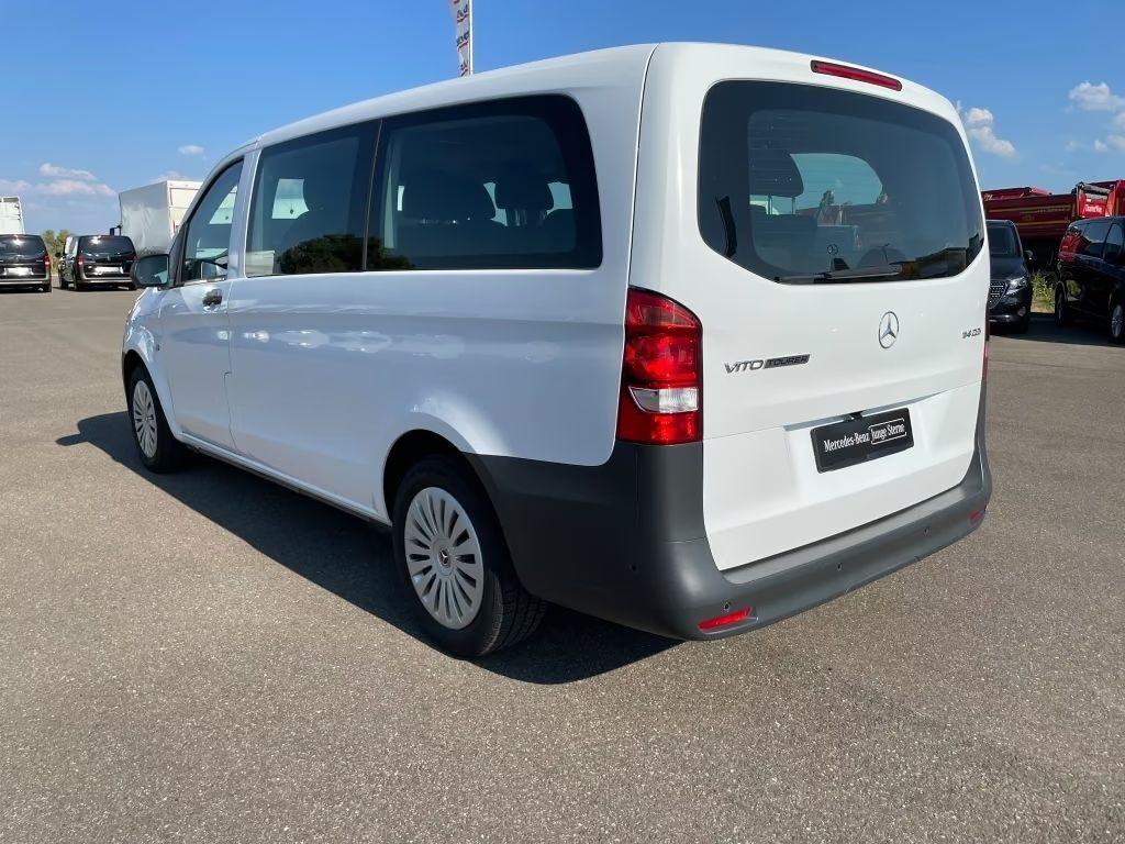 Mercedes-Benz Vito 114 CDI TOURER PRO/LANG/NAVI/AUTOMATIK/KAME - Minibus, Persontransport: billede 4 Mercedes-Benz Vito 114 CDI TOURER PRO/LANG/NAVI/AUTOMATIK/KAME - Minibus, Persontransport: billede 4