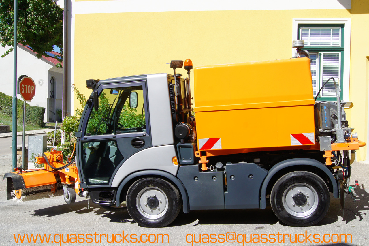 MULTICAR TREMO X56 Carrier CS/4x4/Euro 5/Besen/Wasserfass - Snerydningsmaskine: billede 2 MULTICAR TREMO X56 Carrier CS/4x4/Euro 5/Besen/Wasserfass - Snerydningsmaskine: billede 2