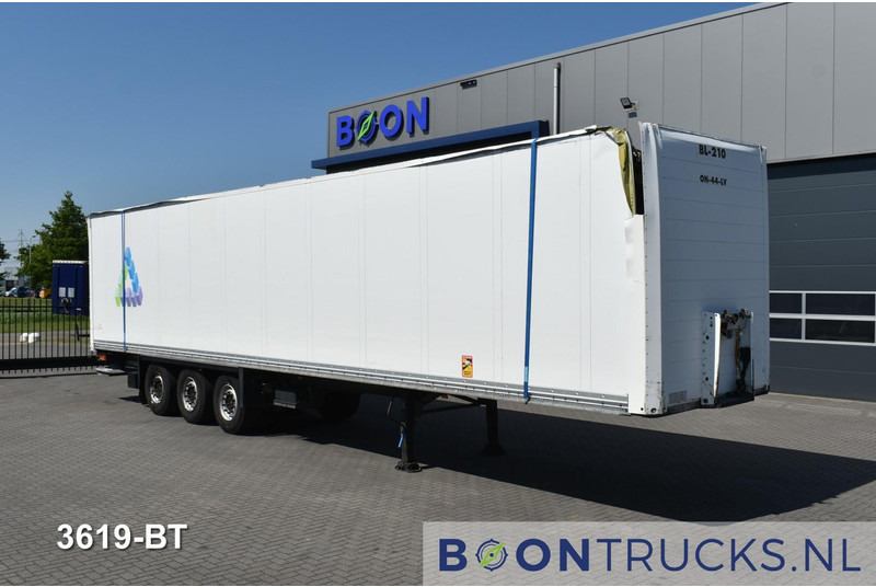Schmitz Cargobull SCB*S3B | DAMAGED / SCHADE * TAIL LIFT (WORKING) * DISC BRAKES - Varevogn sættevogn: billede 4 Schmitz Cargobull SCB*S3B | DAMAGED / SCHADE * TAIL LIFT (WORKING) * DISC BRAKES - Varevogn sættevogn: billede 4