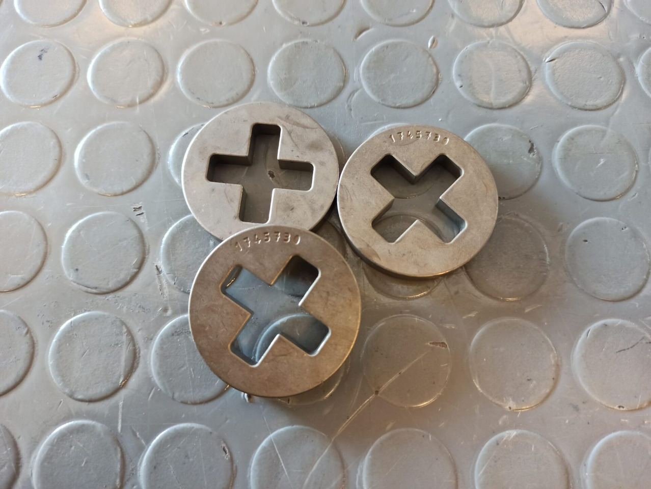 SCANIA CLUTCH - 1745730 - Kobling og reservedele for Lastbil: billede 1 SCANIA CLUTCH - 1745730 - Kobling og reservedele for Lastbil: billede 1