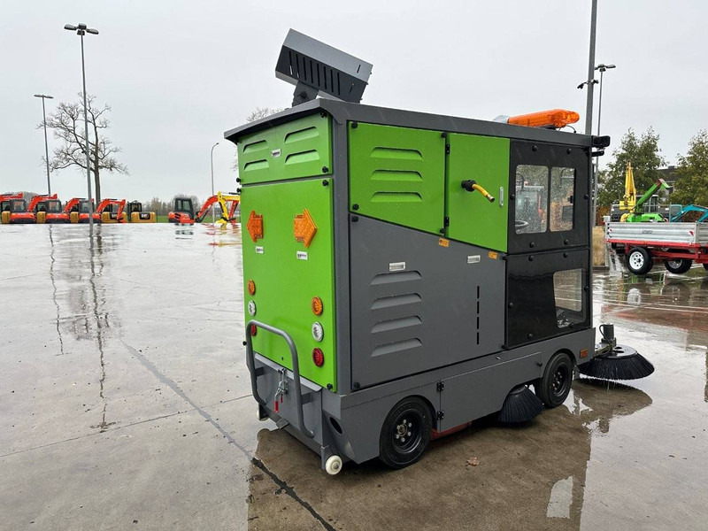 Å koda DY2400 - Fejebil: billede 5 Å koda DY2400 - Fejebil: billede 5