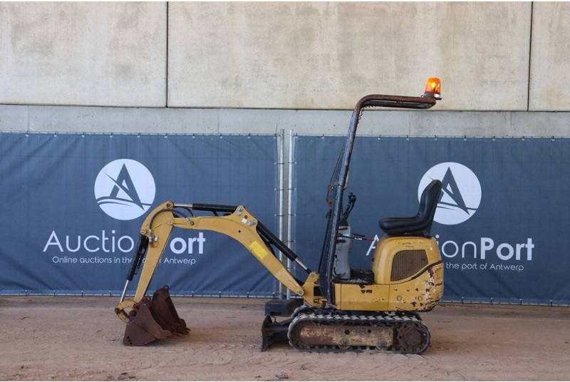 Caterpillar 300.9D - Minigravemaskine: billede 2 Caterpillar 300.9D - Minigravemaskine: billede 2