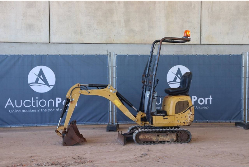 Caterpillar 300.9D - Minigravemaskine: billede 1 Caterpillar 300.9D - Minigravemaskine: billede 1