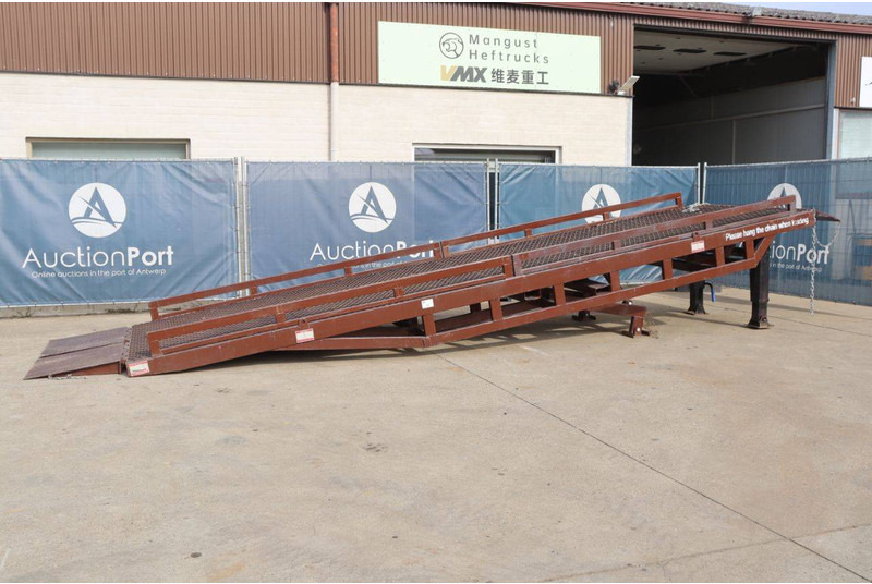Containerramps Mangust LR12T - Ladtrailer: billede 1 Containerramps Mangust LR12T - Ladtrailer: billede 1