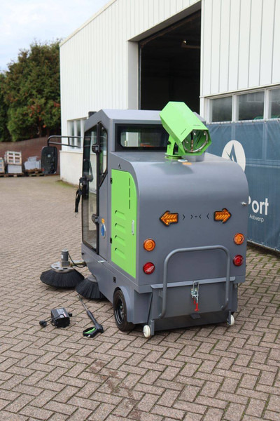 D19 - Fejebil: billede 4 D19 - Fejebil: billede 4