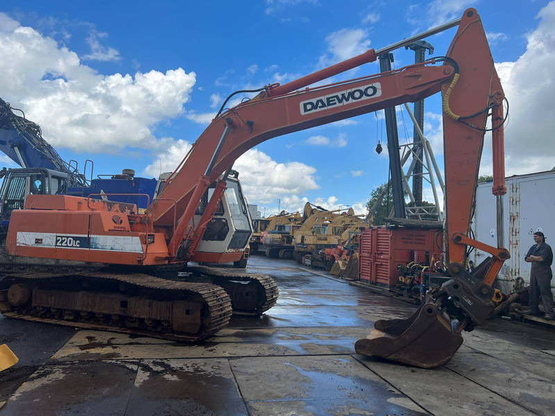 Daewoo 220LC - Bæltegravemaskine: billede 4 Daewoo 220LC - Bæltegravemaskine: billede 4