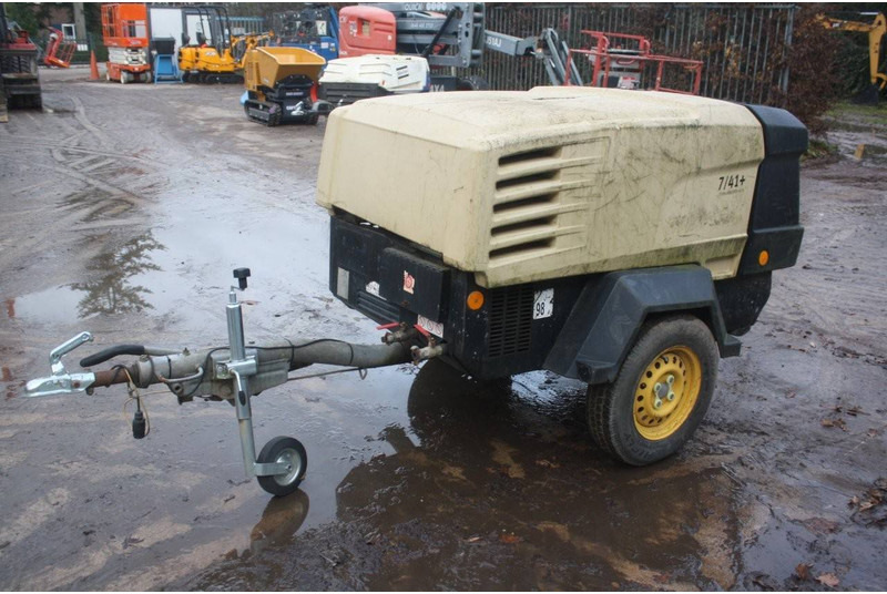 Doosan 7/41+ - Batteri: billede 1 Doosan 7/41+ - Batteri: billede 1