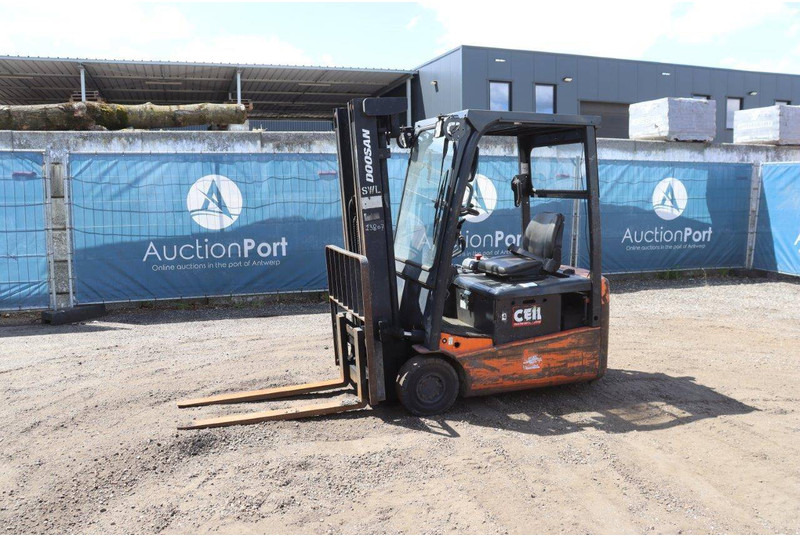 Doosan B15T-5 - El gaffeltruck: billede 1 Doosan B15T-5 - El gaffeltruck: billede 1