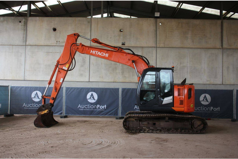 Hitachi ZX135US-5B - Bæltegravemaskine: billede 2 Hitachi ZX135US-5B - Bæltegravemaskine: billede 2