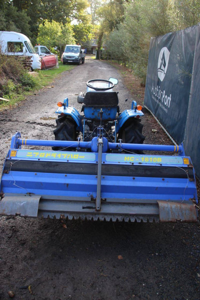 Iseki 155 - Traktor: billede 4 Iseki 155 - Traktor: billede 4