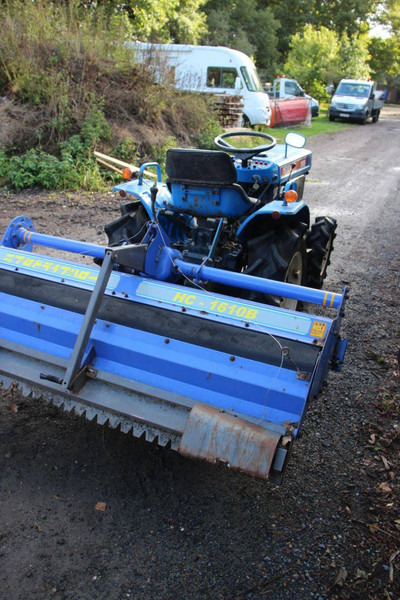 Iseki 155 - Traktor: billede 5 Iseki 155 - Traktor: billede 5
