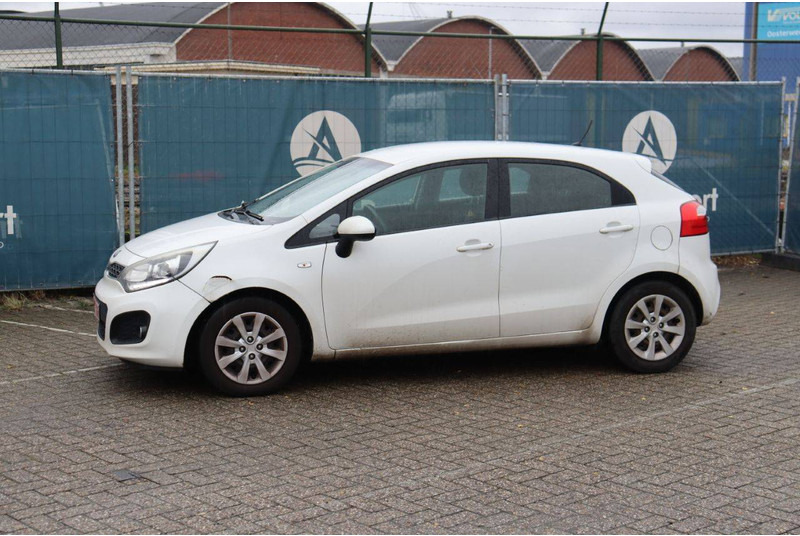 Kia New Rio - Sedan: billede 1 Kia New Rio - Sedan: billede 1