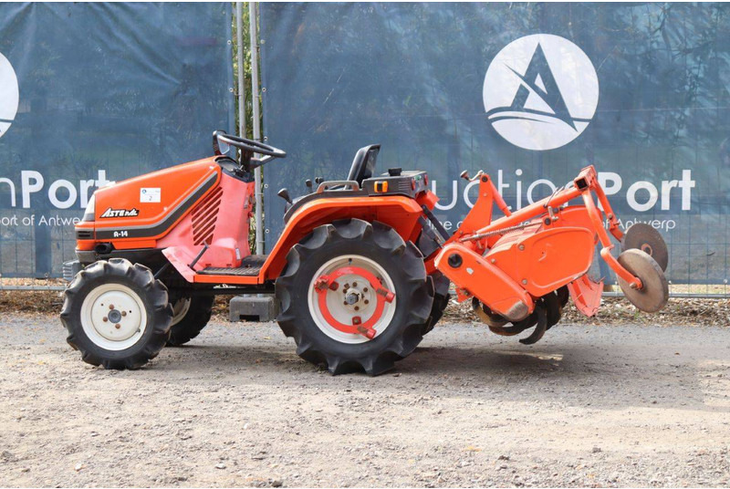 Kubota A-14 - Traktor: billede 3 Kubota A-14 - Traktor: billede 3