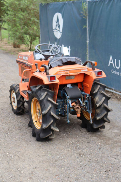 Kubota B1-14 Bulltra - Traktor: billede 4 Kubota B1-14 Bulltra - Traktor: billede 4