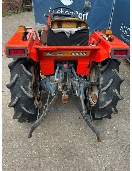 Kubota L1-235 P.S. - Traktor: billede 3 Kubota L1-235 P.S. - Traktor: billede 3