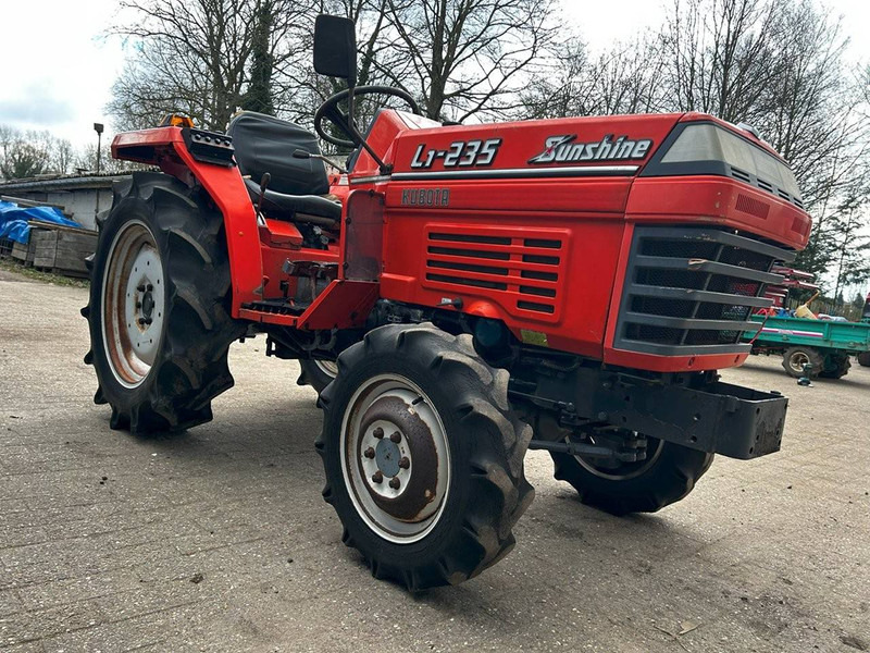 Kubota L1-235 P.S. - Traktor: billede 5 Kubota L1-235 P.S. - Traktor: billede 5