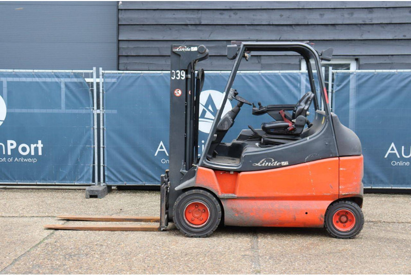 Linde E30 - El gaffeltruck: billede 2 Linde E30 - El gaffeltruck: billede 2