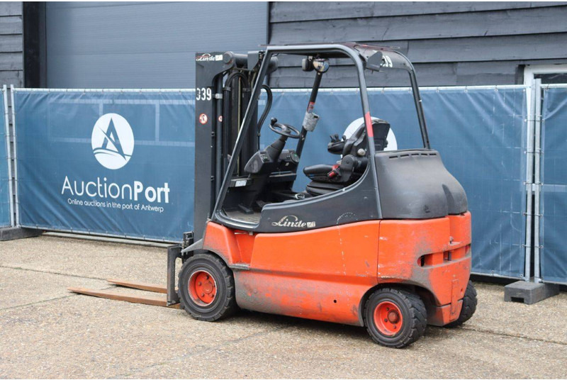 Linde E30 - El gaffeltruck: billede 3 Linde E30 - El gaffeltruck: billede 3