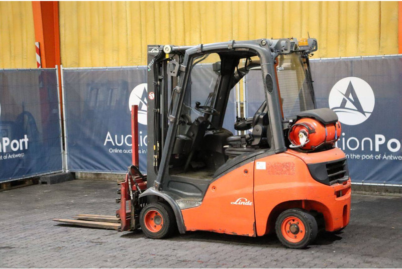 Linde H20T-01 - Gas gaffeltruck: billede 3 Linde H20T-01 - Gas gaffeltruck: billede 3