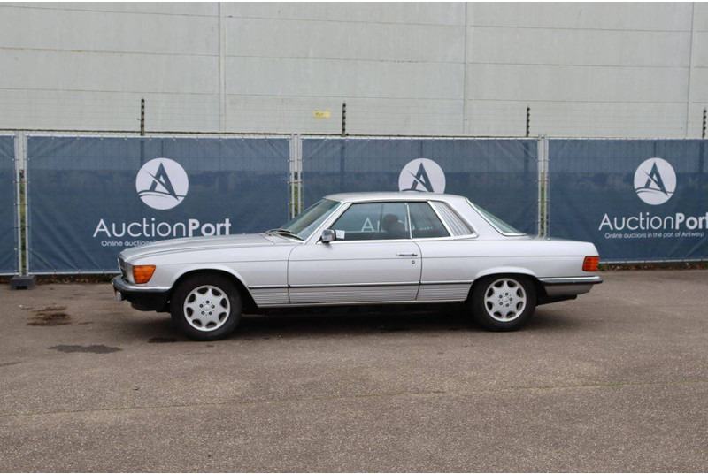 Mercedes-Benz 300-serie 380 SLC - Sedan: billede 1 Mercedes-Benz 300-serie 380 SLC - Sedan: billede 1