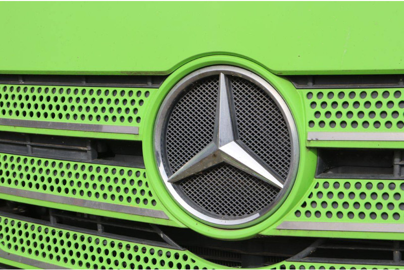 Lastbil med lad Mercedes-Benz Actros 2551: billede 7 Lastbil med lad Mercedes-Benz Actros 2551: billede 7