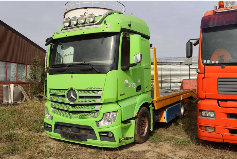 Mercedes-Benz Actros 2551 - Lastbil med lad: billede 1 Mercedes-Benz Actros 2551 - Lastbil med lad: billede 1