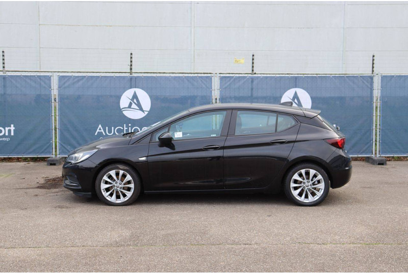 Opel Astra - Sedan: billede 2 Opel Astra - Sedan: billede 2