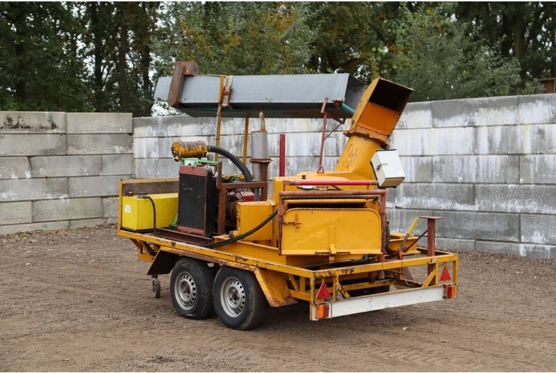 PETERS AIIZH - Flishugger: billede 3 PETERS AIIZH - Flishugger: billede 3