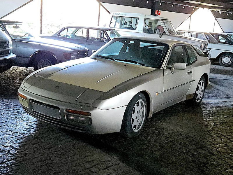Porsche 944 Turbo - Sedan: billede 1 Porsche 944 Turbo - Sedan: billede 1