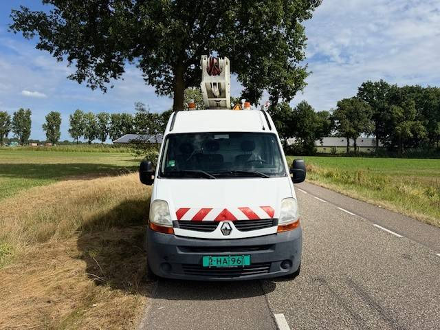 Renault Master 2.5DCI - Lastbil med mandskabslift: billede 3 Renault Master 2.5DCI - Lastbil med mandskabslift: billede 3