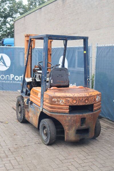 Toyota 5FD25 - Diesel gaffeltruck: billede 4 Toyota 5FD25 - Diesel gaffeltruck: billede 4