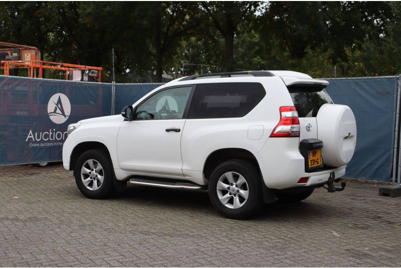Toyota Land Cruiser - Sedan: billede 3 Toyota Land Cruiser - Sedan: billede 3